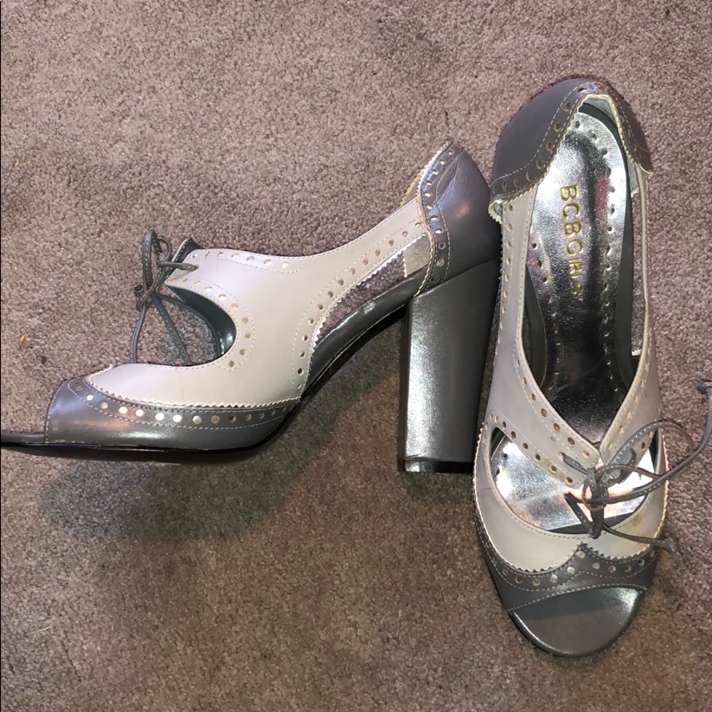 Open toe heels - Picture 2 of 3